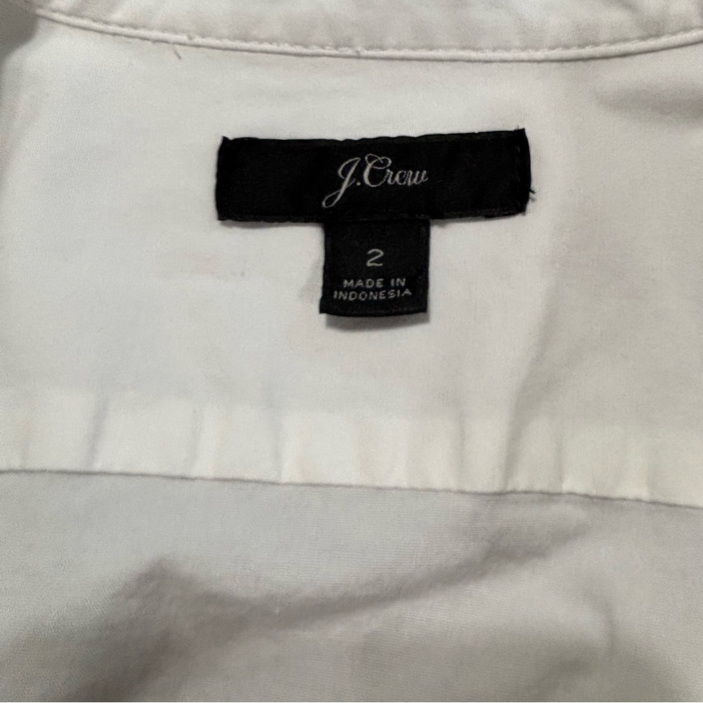 J.Crew
J.Crew Classic Button-Up Shirt - Picture 5 of 6
